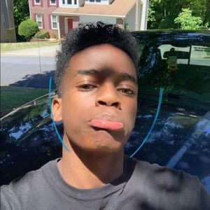 Meet your Posher, Darius